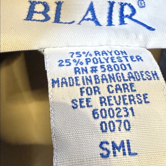 Gorgeous‎ Satin-Shine Button Front Blouse, Cobalt Blue Rayon Blend, Small - Picture 2 of 9